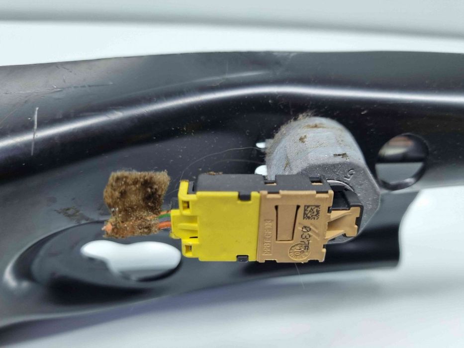 Centura dreapta fata Volvo XC90 [Fabr 2002-2014] 31332085