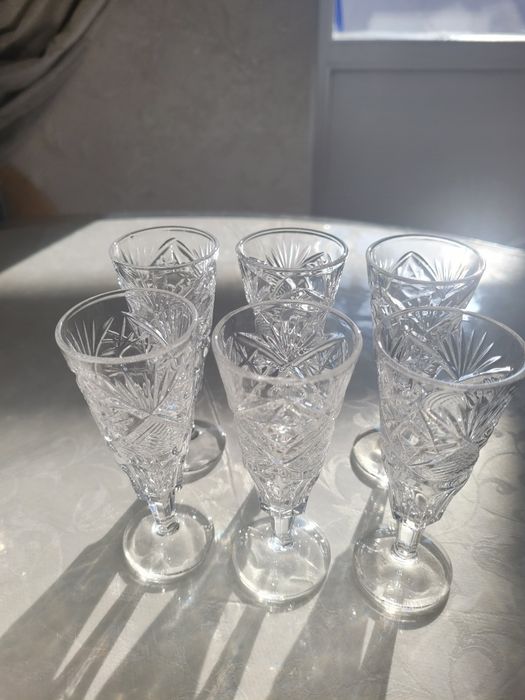 Продам хрустальные рюмки и бокалы, Россия