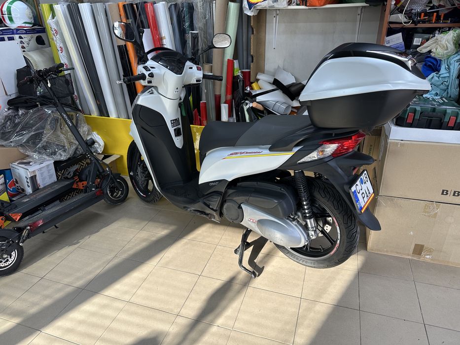 Vand Honda sh 300 2015 Abs