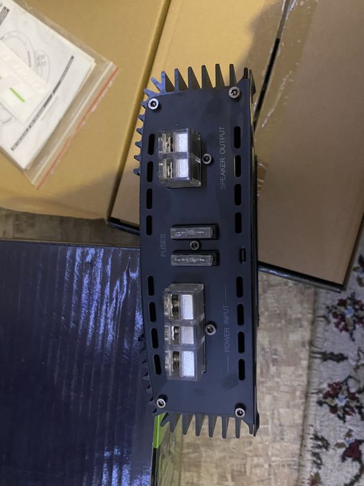 Сабвуфер Deaf Bonce Machete 12r lite