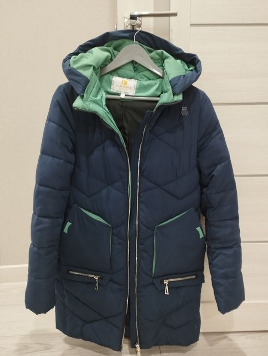 Женская куртка европейка