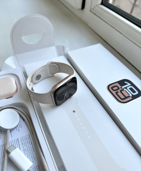 Apple iWatch 10 Gold 42mm 100%