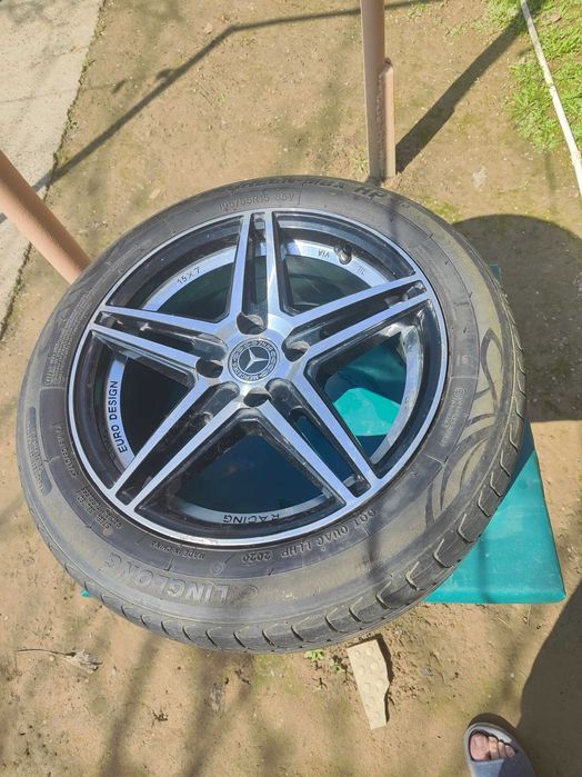 Продаю комплект R15 дисков с резиной