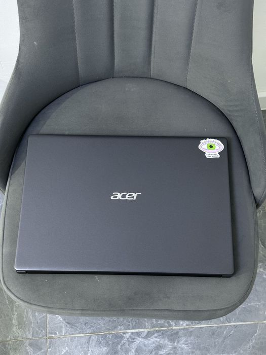 Ноутбук Acer Ryzen 5/3500U