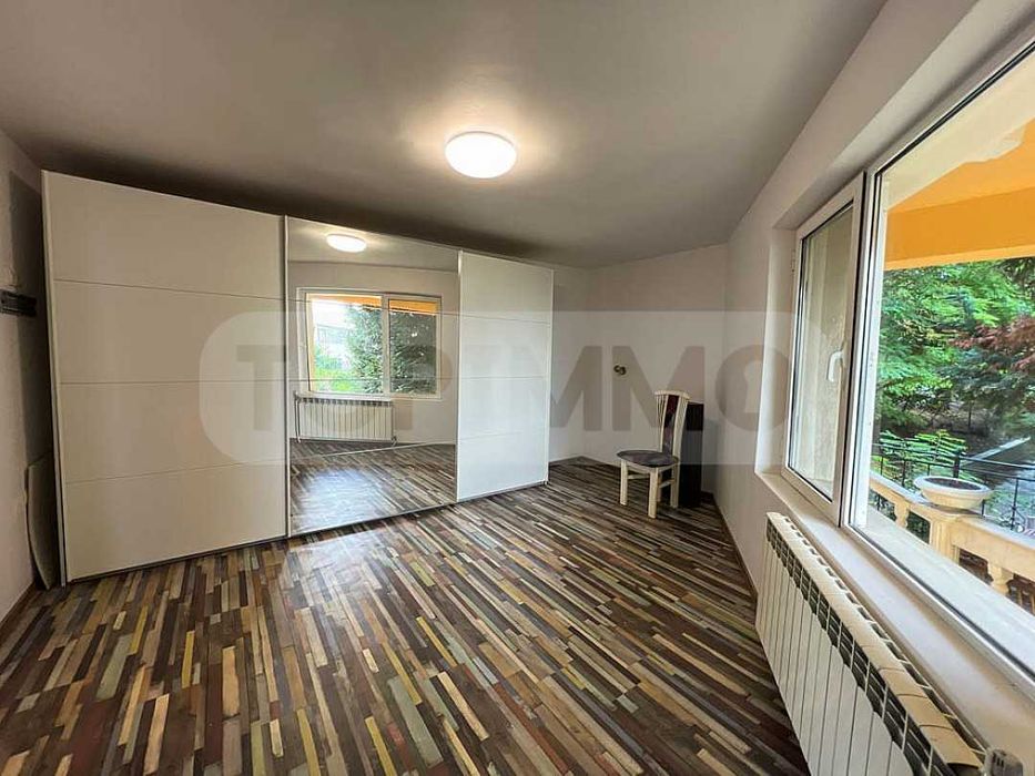 Продава се Къща в Варна, м-т Траката - 282 кв.м за 3032 €/кв.м - Снимка #12