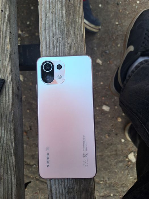 Продам Xiaomi 11 lite 5g ne