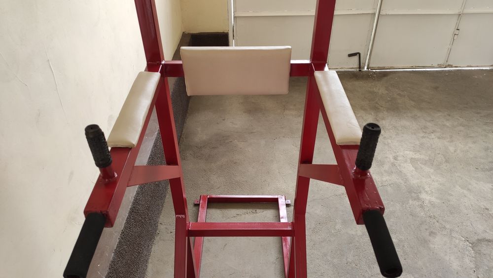 Тренажёр спортивный