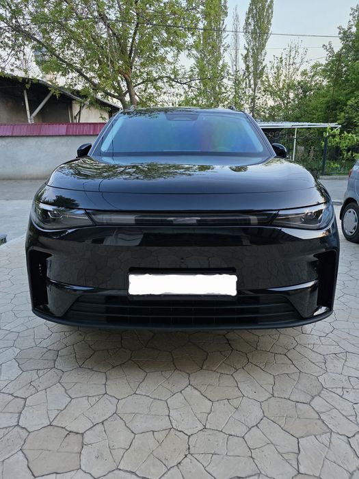 Leapmotor C 16  580 km  2025 yil