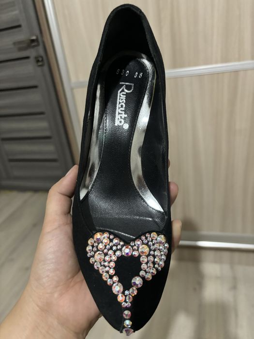 Продам Туфли красивые