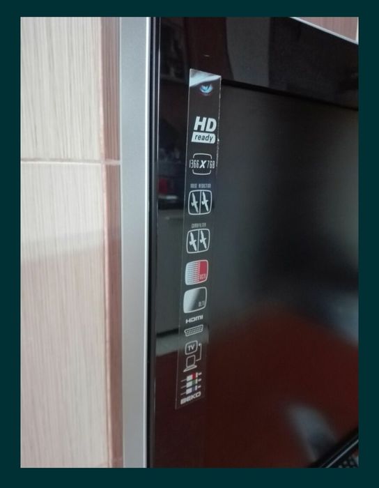 Vând 5 TV 32" 19" (2 smart 3 led 2 lcd)