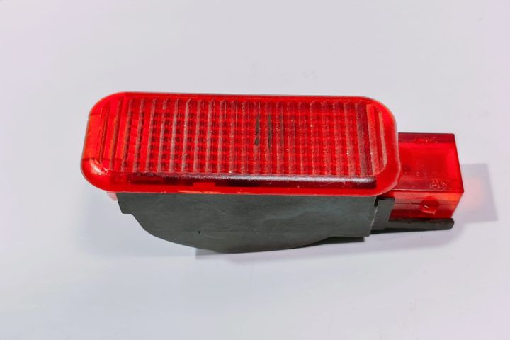 Lampa usa 3B0947415B Audi A4 B6