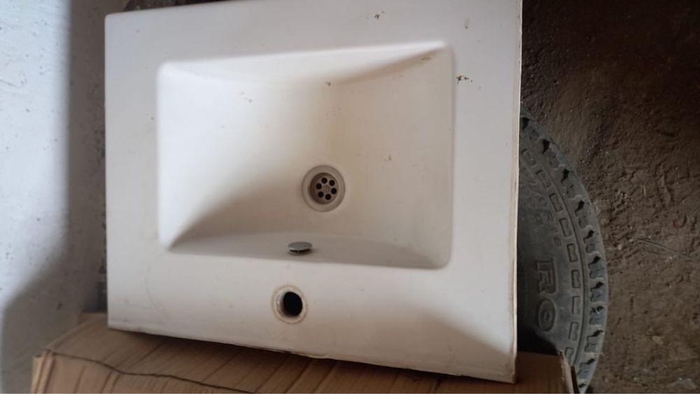 Продам недорого комплект для ванны