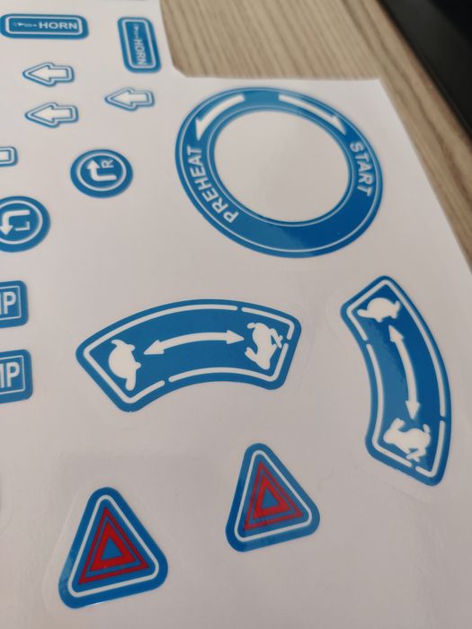Restaurare /redesenare și producție stickere moto / biciclete / utilaje /stickere auto /Colante auto / Reclama mașină / aptipilduri auto