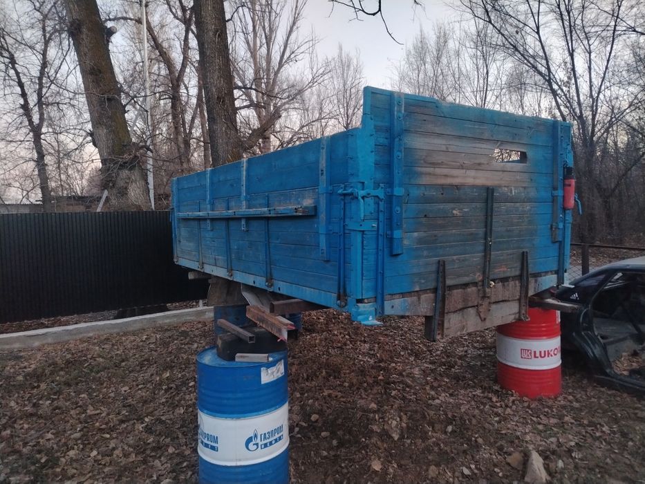 Газ . 3307 голубои