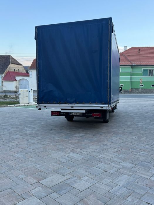 Iveco daily ful leduri motor 03l 2020 5 metri Se pote pune si lift