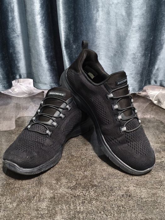 Оригинальные кроссовки Skechers