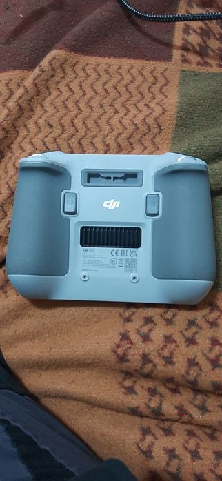 Vând dji mini 3 ca nouă