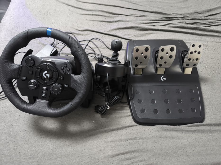 set Logitech g923