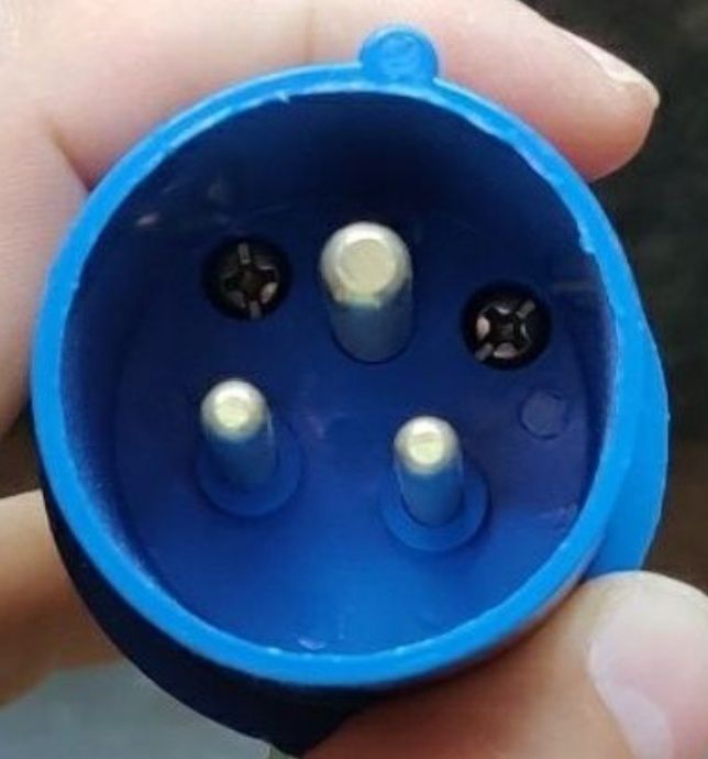 Stecher tata pentru generatoare 220-380V produs nou