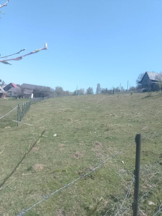 Teren intravilan si extravilan Râșca