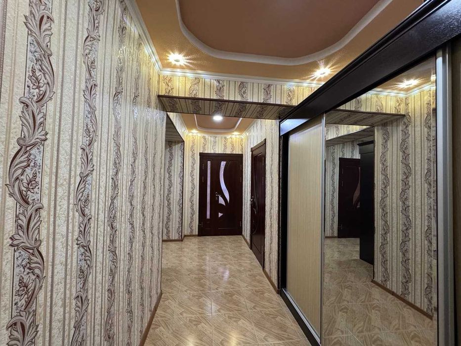 №3826.Продается 3х-комнатная квартира в Новостройке.