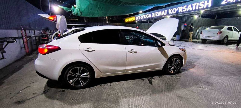 Kia Cerato 2015 год