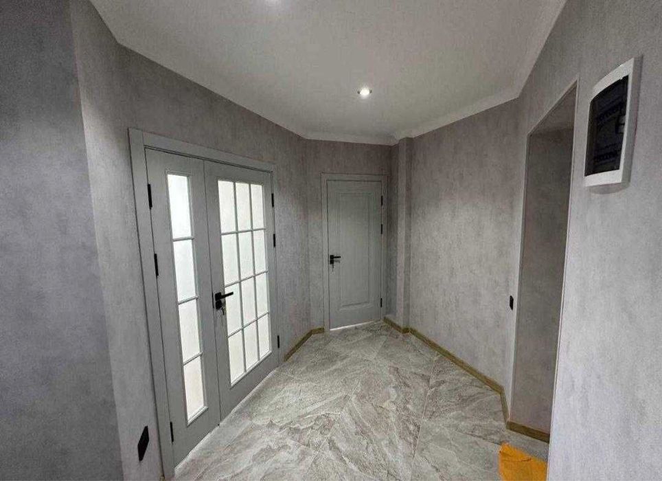 ( К99 ) Продается 2-х комнатная квартира ЖК Азиа Хаус ул. Иззат