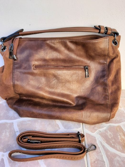 Елегантна дамска чанта