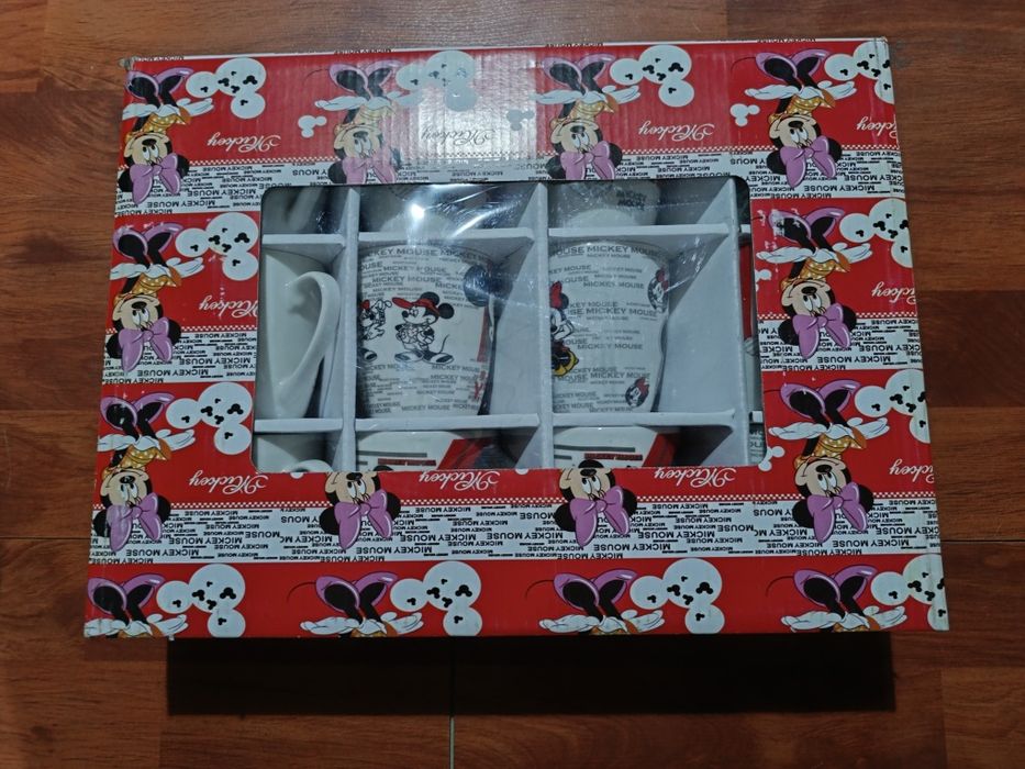 Чашки с Мики маусом