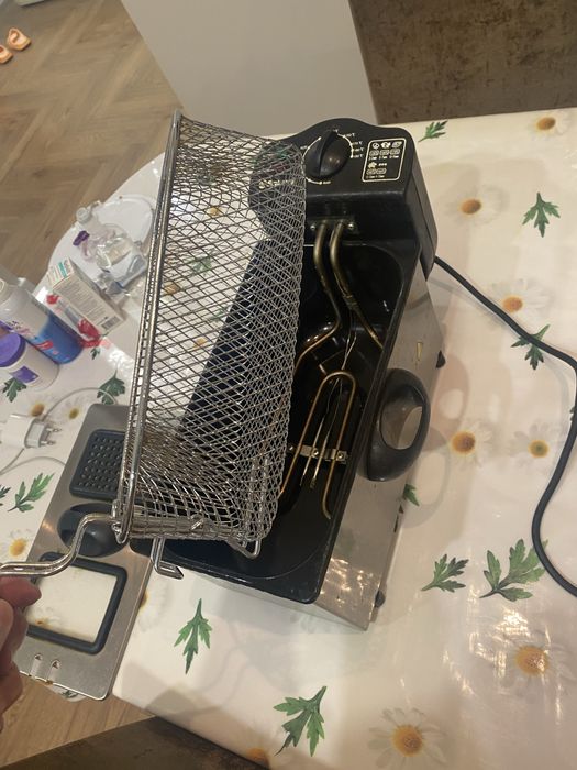 Продам фритюрницу