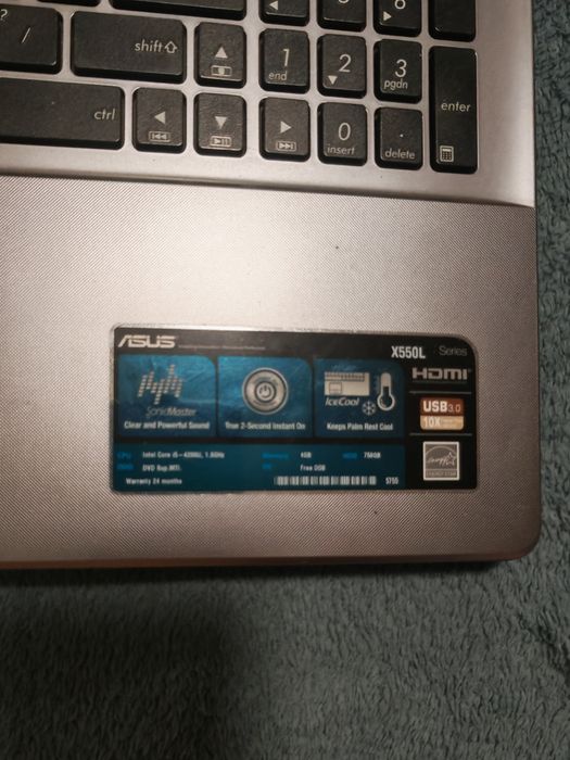 Vând Laptop Asus