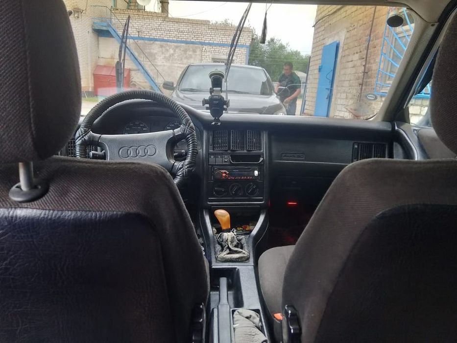 Продам машину Audi 80 B3