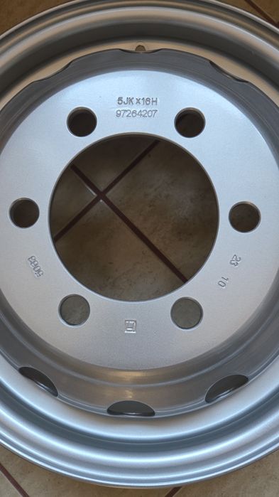 Janta Iveco Daily De Greutate Jante Iveco Noi OFERTĂ  PENTRU  6 BUCĂȚI