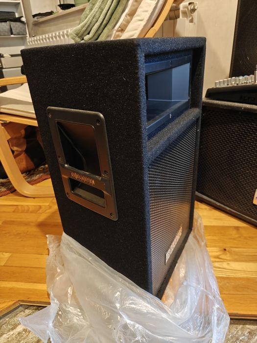 Тонколона US Blaster 300w