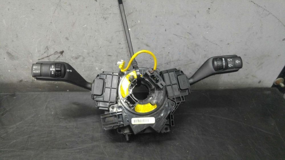 Bloc manete semnalizare stergator spirala volan ford focus 2 da hcp dp   17d940 4m51t14a664ab
