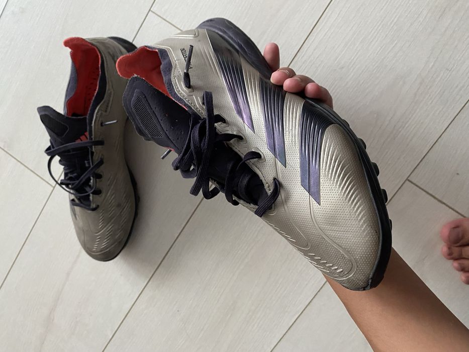 Сороконожки адидас придатор