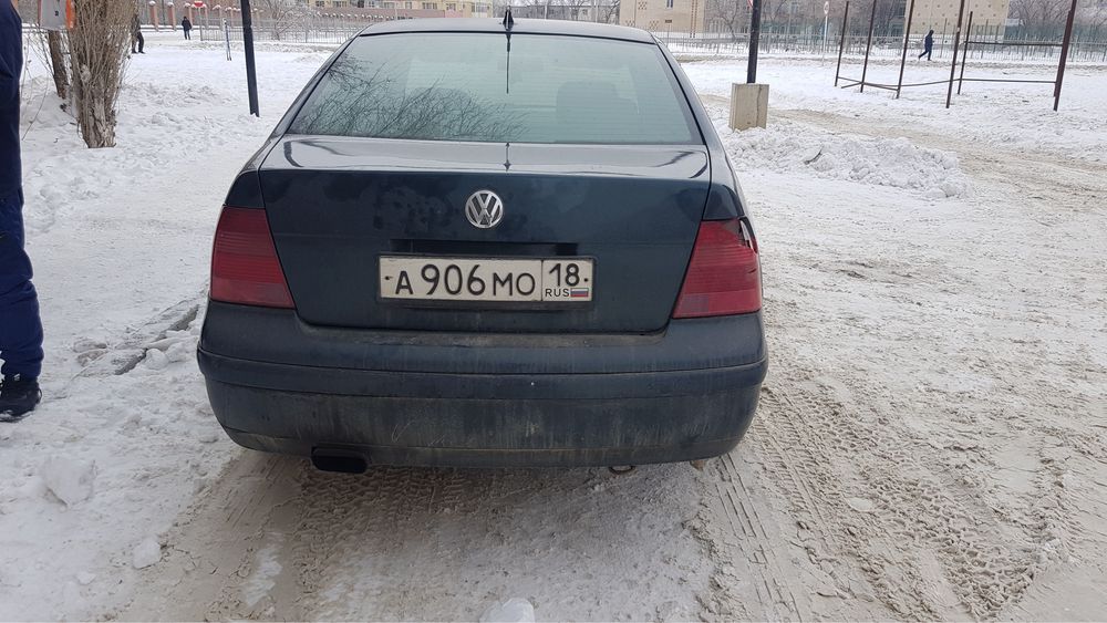 Продаю машину 2001 в хорошем состоянии