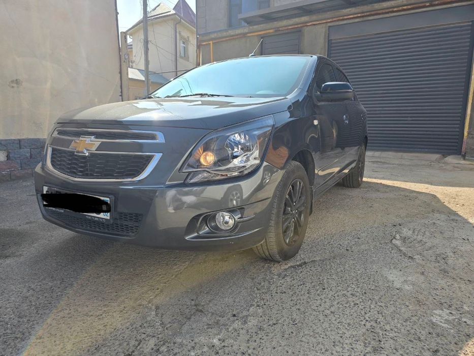 Кобальт 2025 автомат миднайт Мокрый асфольт