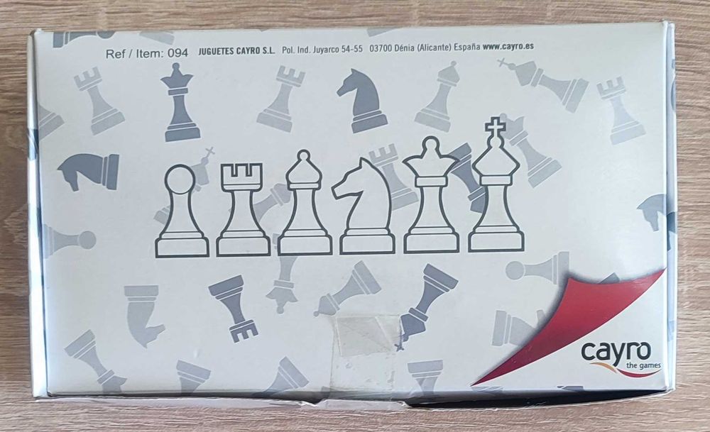 Шахматна дъска с фигури и с пулове за шашки CAYRO