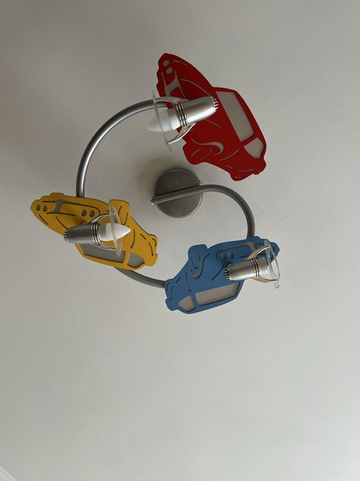 Продам люстру б/у