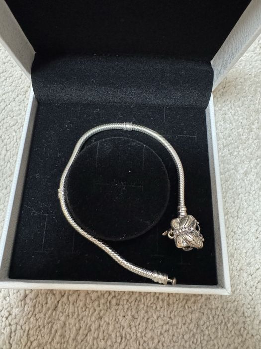 Грина пеперуда Pandora