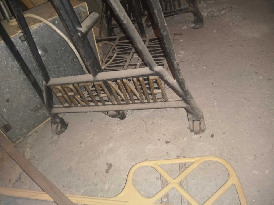 Антична шевна машина Британия