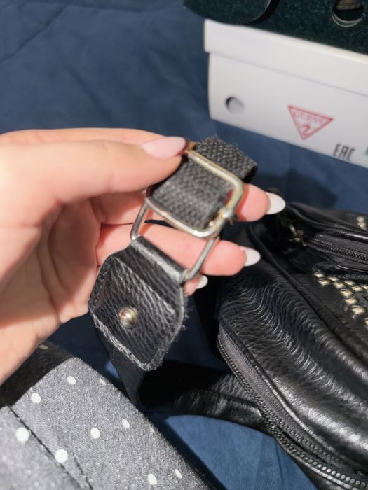 Черна кожена чанта