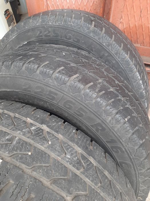 Продам шины 225/65/16С
