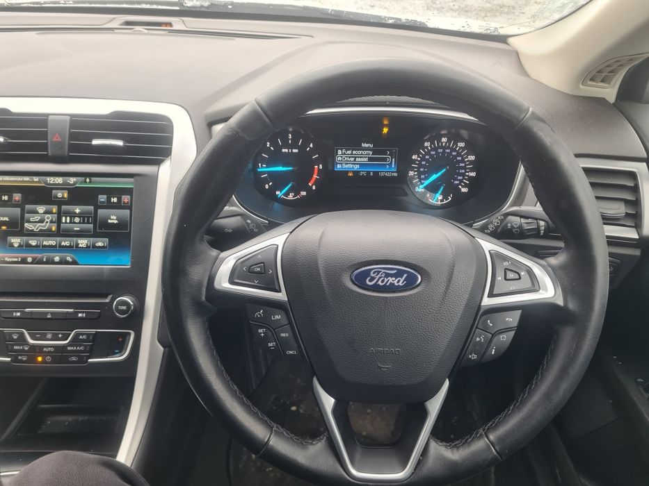 Dezmembrez Ford Mondeo mk5