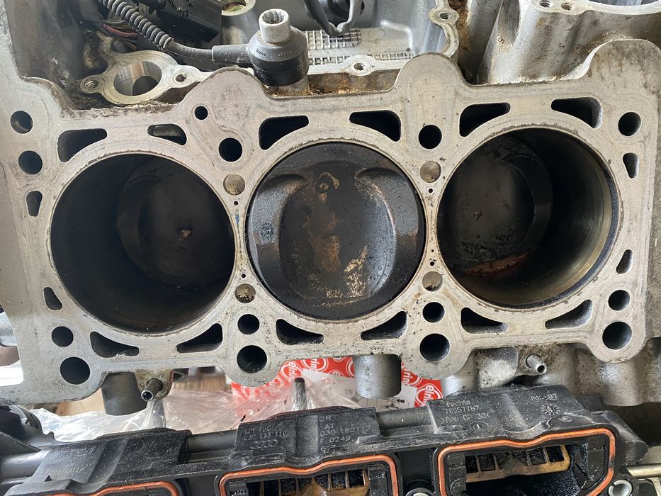 Двигател Audi 3.0 tfsi crec 333