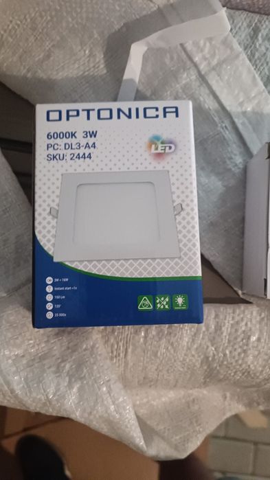 Set 20 spoturi 3W pătrate. Noi