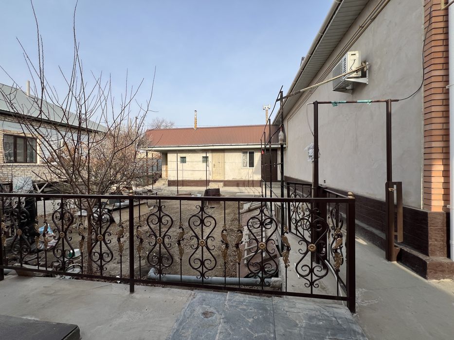 6 бөлмелі үлкен жер үй сатылады