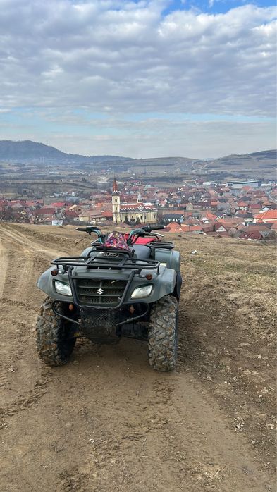 Vând ATV Suzuki Eiger