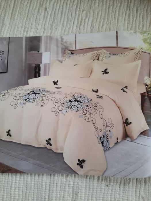 Lenjerie pat "Le Vele" 200 x 220 pat matrimonial, Fete de perna